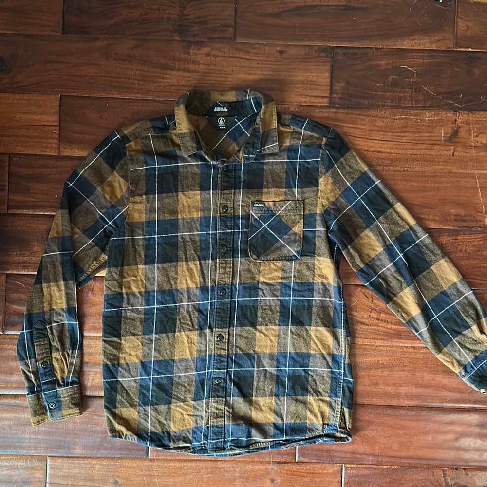 Volcom men flannel shirt